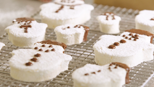 Christmas At Home with Katie Pix